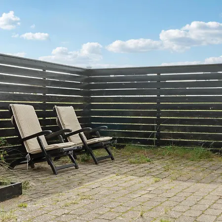 Pet Friendly In With Wifi 別荘 *