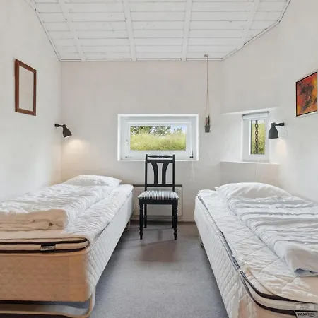 Pet Friendly In With Wifi Holiday home *